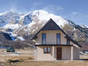 Cozy House with Sauna near Durmitor National Park